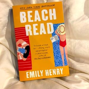 Beach Read by Emily Henry